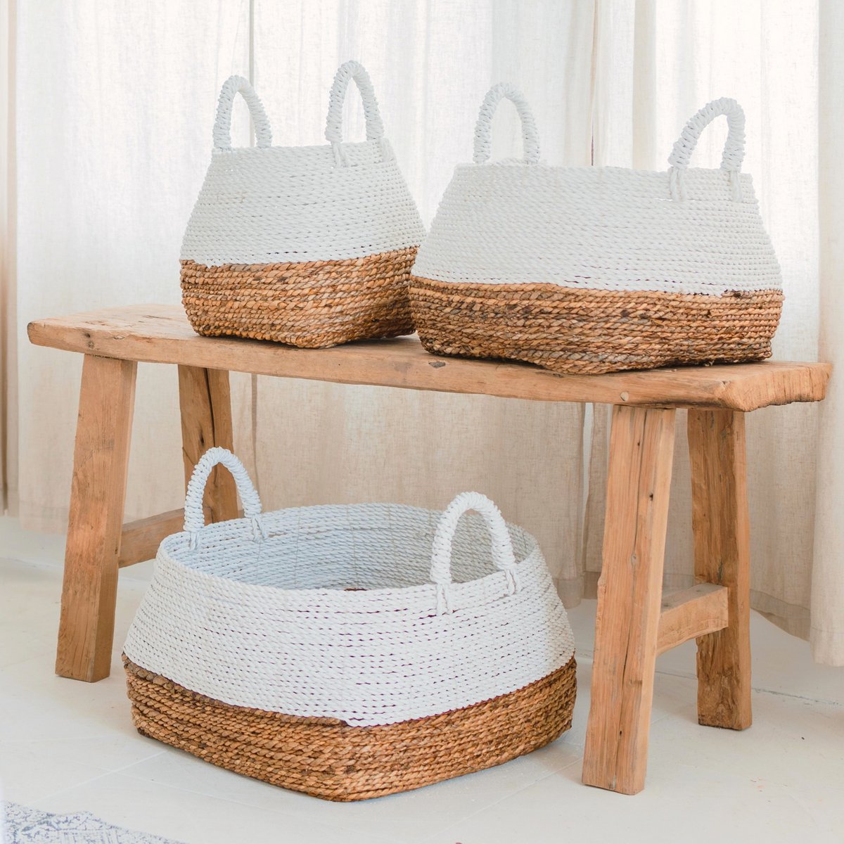 Woven Storage Basket White – Boho Decorative Basket – Square Laundry Basket – Shelf Basket Made of Banana Fibre MAJALENGKA white (3 sizes) - CozyVibe.eu
